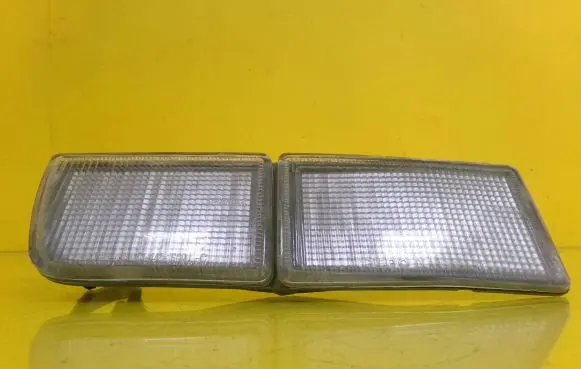 Volkswagen Golf III Front reflector 08-441-1609L-F