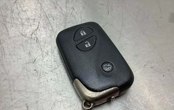 Lexus GS 300 350 430 450H Ignition key/card 