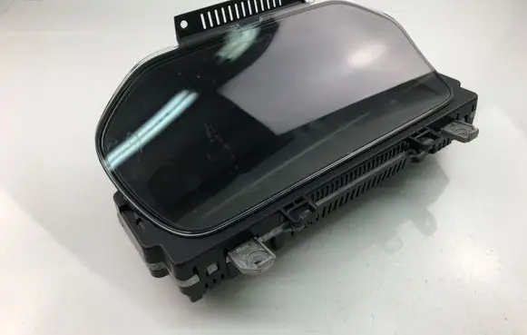 Volvo XC90 Speedometer (instrument cluster) P31472761AA