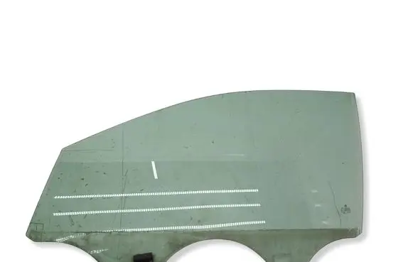 Volkswagen Polo IV 9N3 Front door window glass four-door