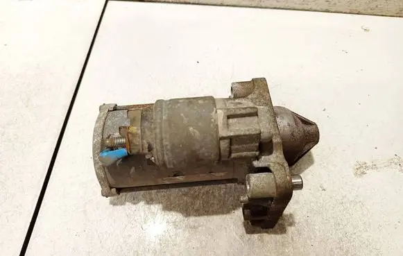 Peugeot Partner Starter motor 9662854180