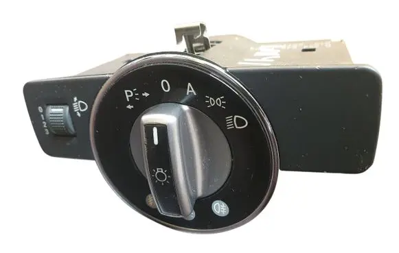 Head unit multimedia control