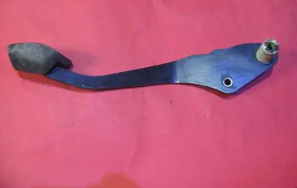 Audi 100 S4 C4 Brake pedal 4A172117B