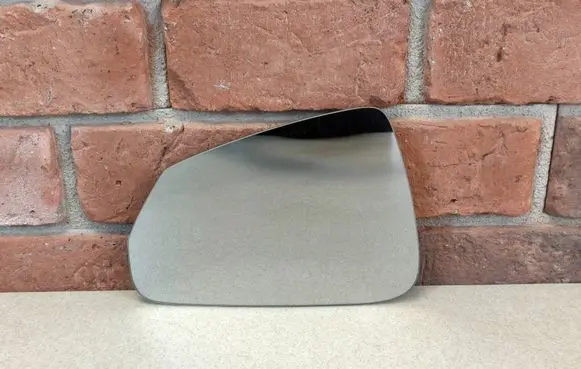 BMW 2 Active Tourer U06 Wing mirror glass 5A18083