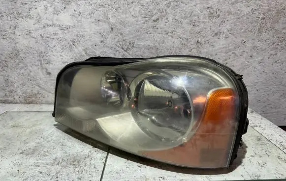 Volvo XC90 Headlight/headlamp 30698815 89900300 89035113