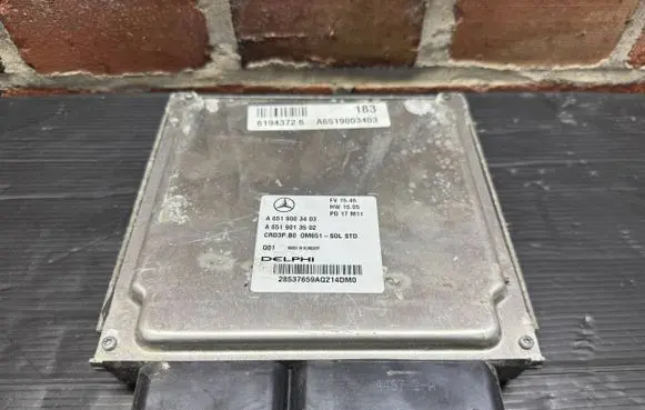 Mercedes-Benz Sprinter W906 Engine control unit/module A6519003403 A6519013502 28537659AQ1D