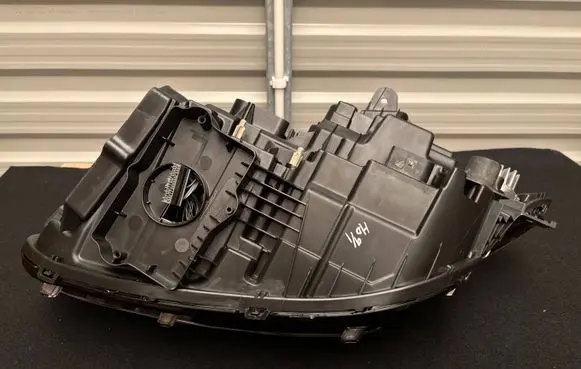 Volvo XC90 Headlight/headlamp 