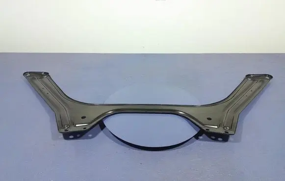 BMW Z4 E85 E86 Front bodywork piece 7423344