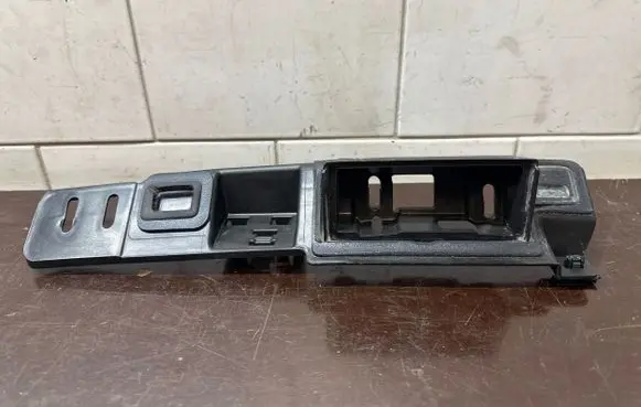 Porsche Cayenne (92A) Other trunk/boot trim element 7P5827129A