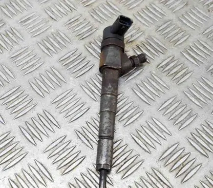 Opel Astra J Fuel injector 0445110327