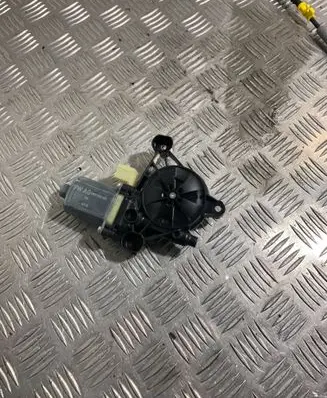 Audi Q7 4M Rear door window regulator motor 8W0959802