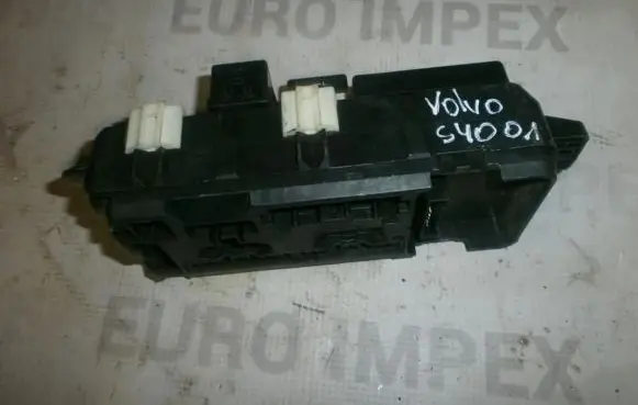 Volvo S40, V40 Comfort/convenience module 30889989