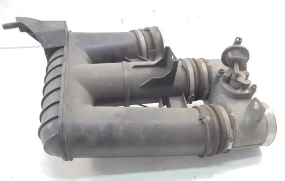 Opel Omega B1 Intake resonator 90499170