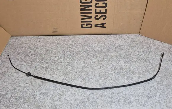 Audi A4 S4 B8 8K Engine bonnet/hood lock release cable 8T1823535 823535