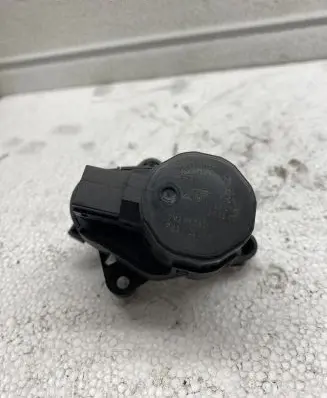 A/C air flow flap actuator/motor