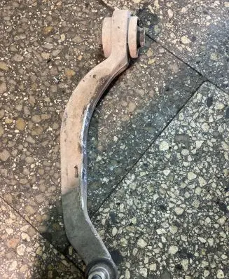 Audi A4 S4 B5 8D Front lower control arm/wishbone