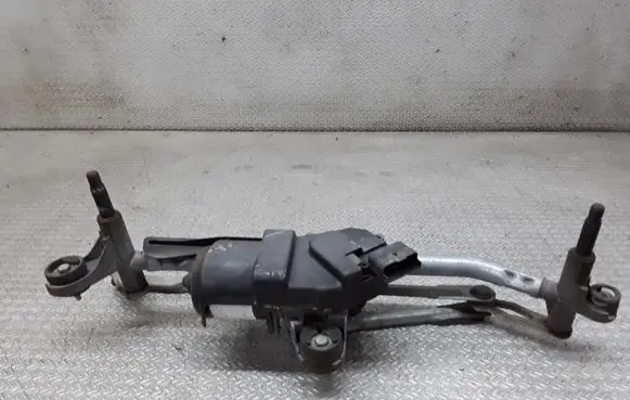 Peugeot 1007 Front wiper linkage and motor