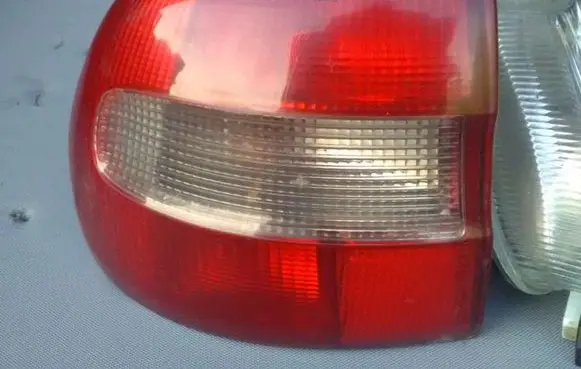 Volvo S40, V40 Rear/tail lights