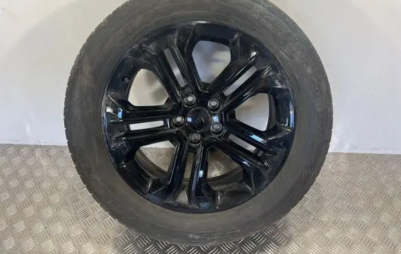 Jeep Compass R18 alloy rim 