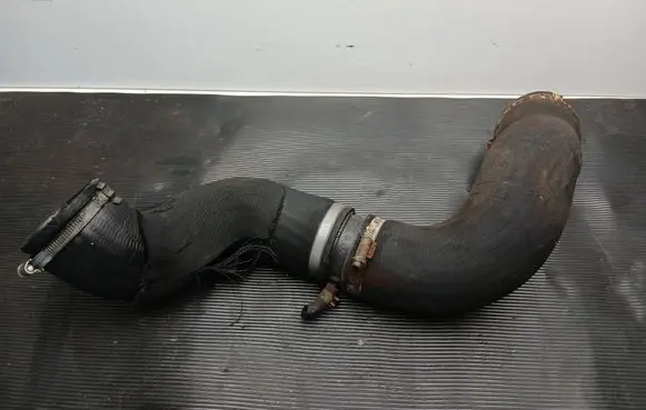 Volvo V60 Intercooler hose/pipe 30792884