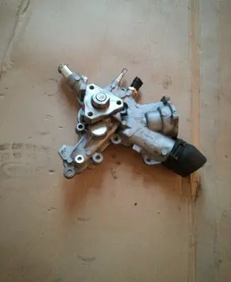 Opel Meriva A Water pump 1334145