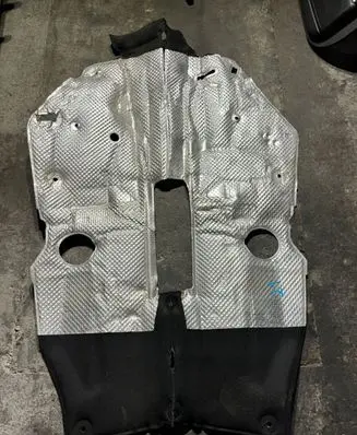 Porsche Panamera (970) Heat shield in engine bay braknumeru