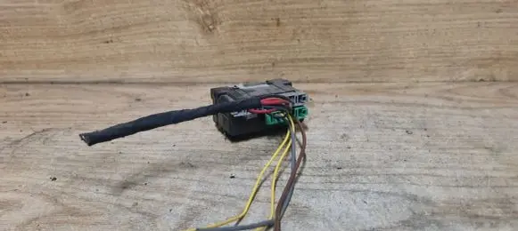 Volvo XC90 Seat heating relay 30710791
