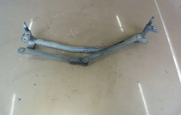 Volkswagen Polo Front wiper linkage 3397020590