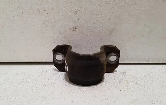 Volkswagen PASSAT B8 Sway bar bush bracket, rear 
