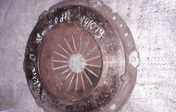Opel Vectra B Pressure plate 