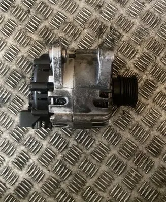 Ford Kuga II Generator/alternator FV4T10300MC FG15T137