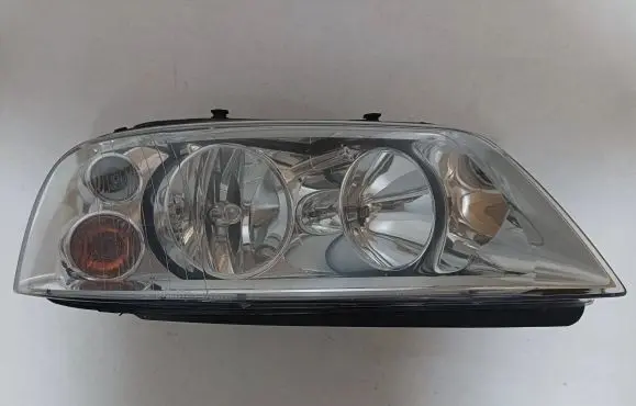Volkswagen Sharan Headlight/headlamp 7M3941016AD 0301182202 011002A
