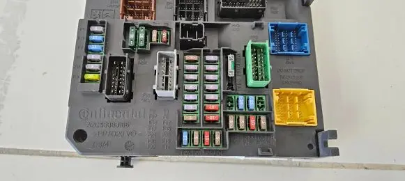 Citroen C4 Grand Picasso Fuse box set A2C53383165