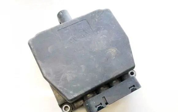 Volkswagen Golf V Turbo solenoid valve 6Q0906625