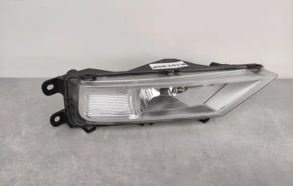 Volkswagen Tiguan Front fog light 5NA941700A