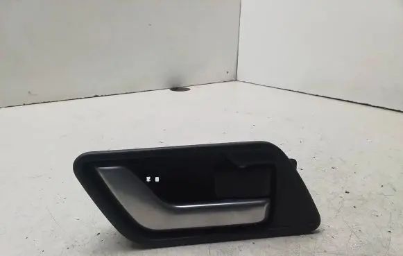 Land Rover Range Rover Sport L320 Front door interior handle 5H3222600AD 5H3222600BD