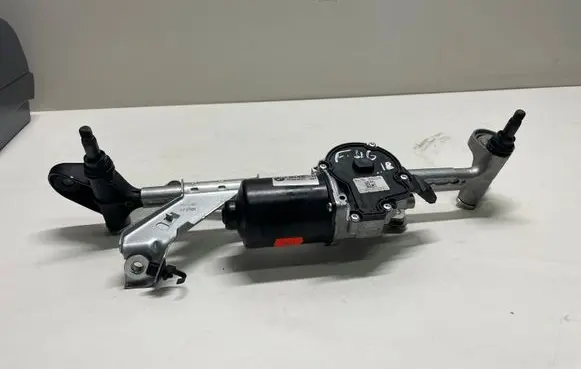 BMW 2 F46 Front wiper linkage 7301046