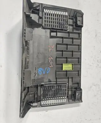 Skoda Octavia Mk3 (5E) Other interior part 8V0863051