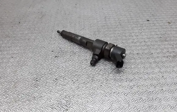 Alfa Romeo 156 Fuel injector 0445110119