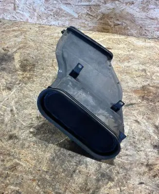 Ford Transit VII Air intake duct part BK3118713B