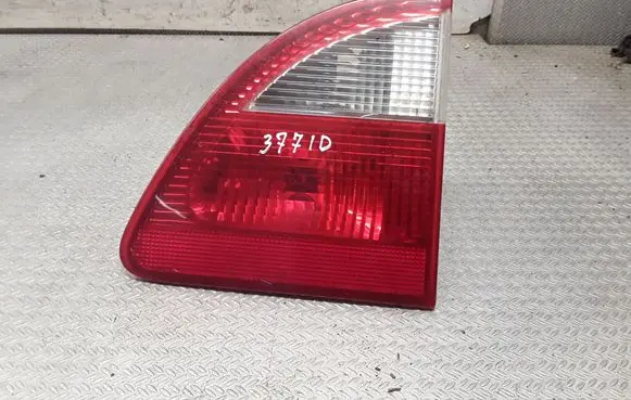 Ford Galaxy Tailgate rear/tail lights