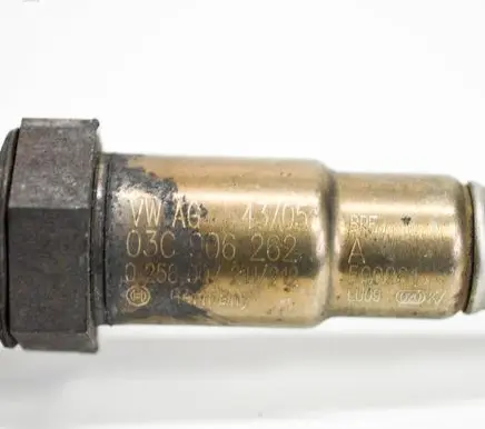 Volkswagen Tiguan Lambda probe sensor 03C906262A