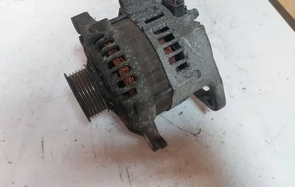Nissan Primera Generator/alternator 23100au000