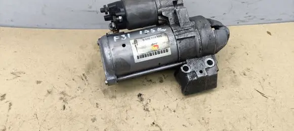 BMW 3 F30 F35 F31 Starter motor 0986024980