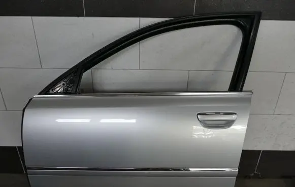 Audi A8 S8 D3 4E Front door