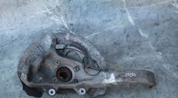 BMW X5 E70 Rear wheel hub