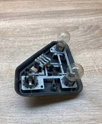 BMW 5 E39 Rear tail light bulb 8371325 393405