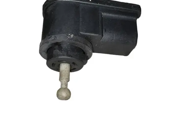 Volkswagen Golf III Headlight level adjustment motor 1J0941295B