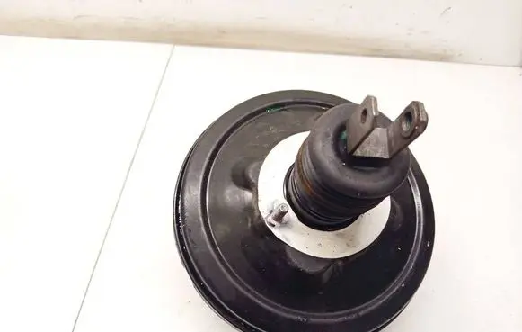 Mercedes-Benz E W211 Brake booster A2114300930