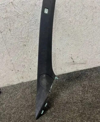 Tesla Model S (B) pillar trim (bottom) 1007440-06-K